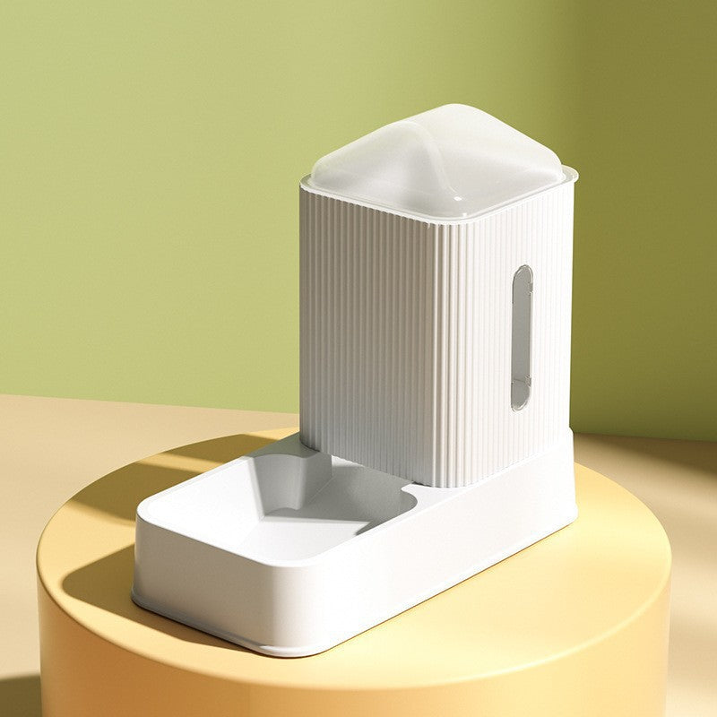Effortless Pet Feeder